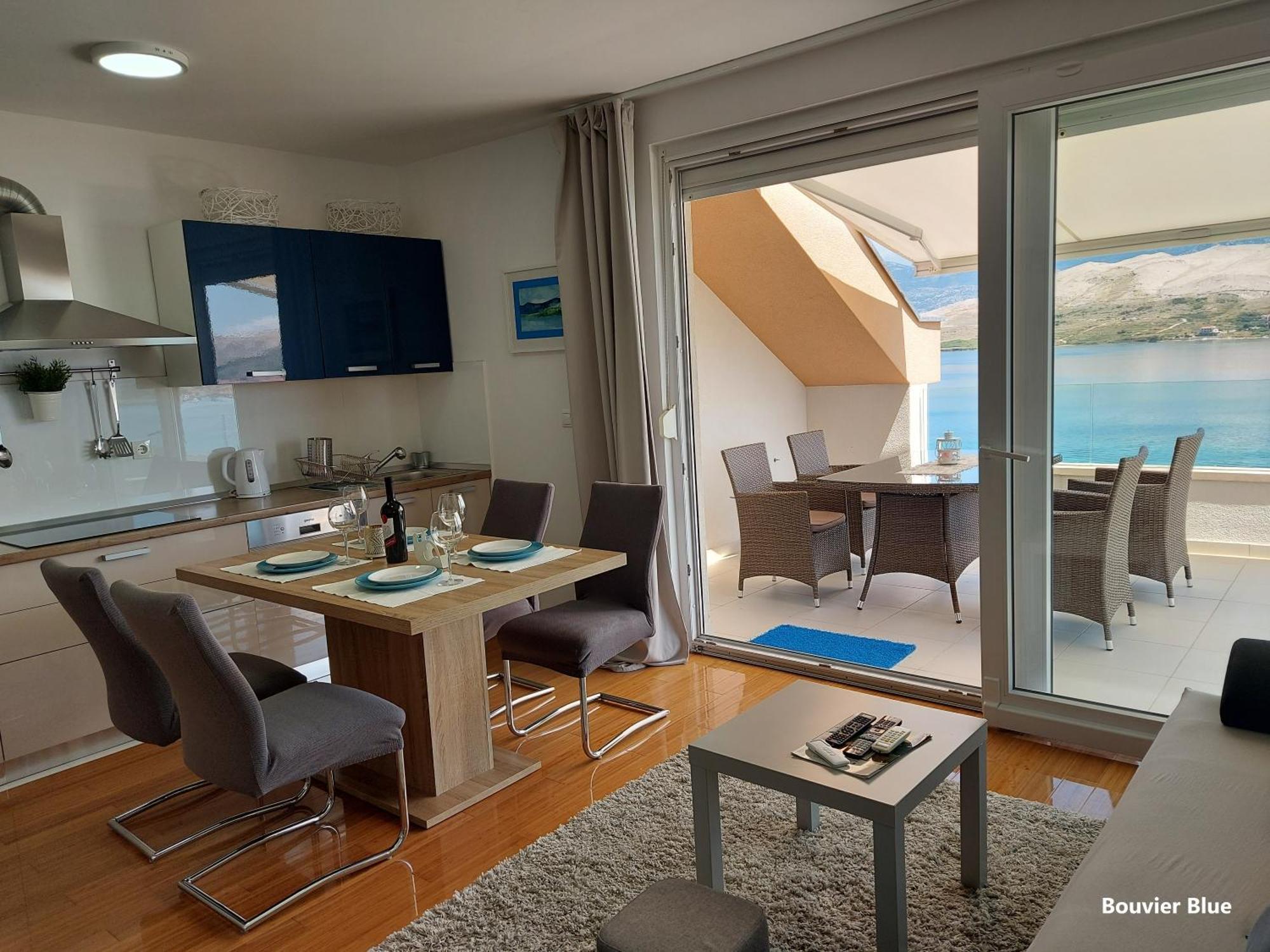 Bouvier Apartment *